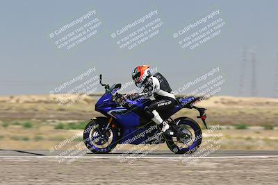 media/Aug-03-2025-TrackDaz (Sun) [[bf4a71acf9]]/C Group/1240pm (Wheelie Bump)/